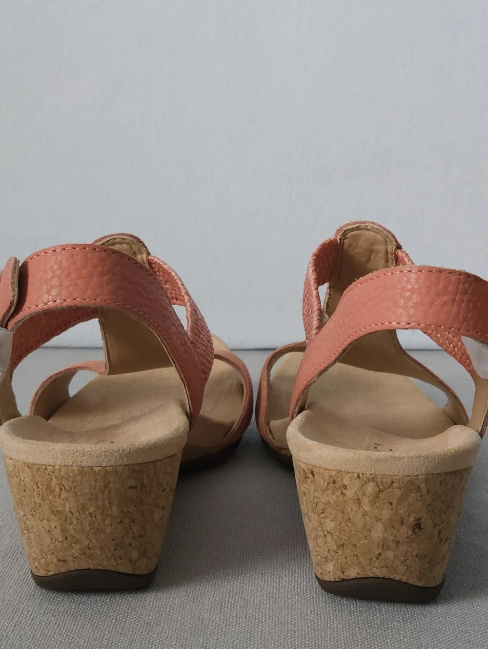 Vionic Kaytie‎ Cork Wedge Sandal 10 Clay Coral Coastal Grandmother Quiet Luxury